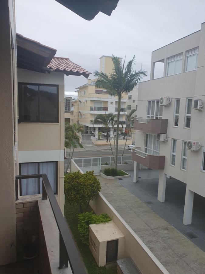 Апартаменты Apartamento 50Mts Praia Dos Ingleses Флорианополис Экстерьер фото